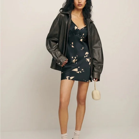 REDUCED - MOVING SALE - Reformation Ellery Silk Dress - Picture 3 of 6